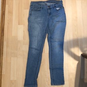 Women’s Old Navy skinny jeans